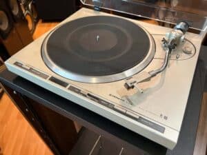 Bandeja Pioneer PL-400