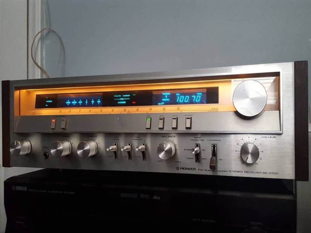 Sintoamplificador Pioneer SX-3700