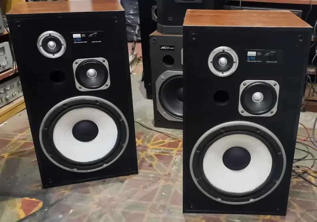 Parlantes Sansui S-50